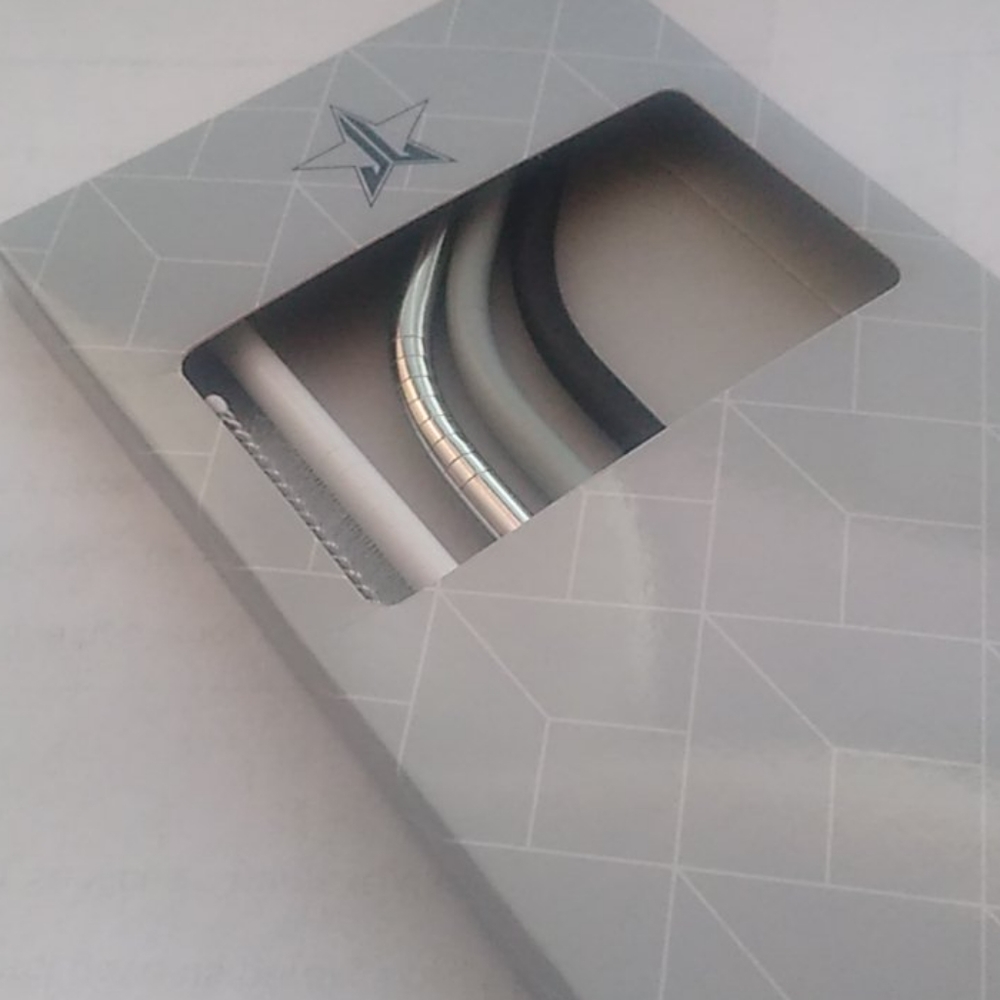 Jeffree Star cremated stainless steel straws